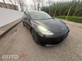 Tesla Model 3 Standard Range Plus RWD