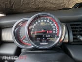 MINI Cooper John Cooper Works Auto Desportiva