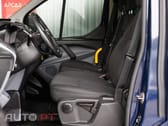 Ford Transit Custom Adaptada p/ 3 cadeiras de rodas