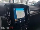 Volvo XC40 1.5 T2 Momentum Plus