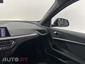 BMW 118 i Pack Desportivo M Auto