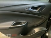 Opel Astra Sports Tourer 1.2 Turbo Design & Tech