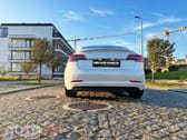 Tesla Model 3 Tração Traseira