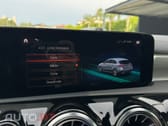 Mercedes-Benz A 250 e AMG Line