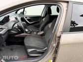 Peugeot 2008 1.2 PureTech Access