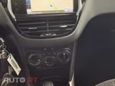 Peugeot 2008 1.2 PureTech Style