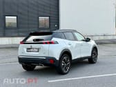Peugeot 2008 PureTech 155 EAT8 GT