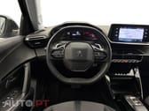 Peugeot 2008 1.2 PureTech Allure EAT8