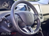 Peugeot 2008 1.2 PureTech Style