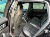 Porsche Panamera 4 E-Hybrid Platinum Edition