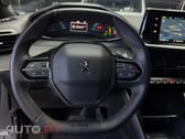 Peugeot E-2008 Active