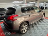 Peugeot 2008 1.2 PureTech Style EAT6