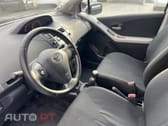 Toyota Yaris 1.0 VVT-i Sol+AC