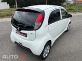 Peugeot iOn Active