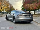Tesla Model S 85