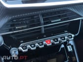 Peugeot 2008 1.2 PureTech GT EAT8