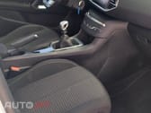 Peugeot 308 1.5 BlueHDi Business Line