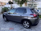 Peugeot 2008 1.2 PureTech Crossway