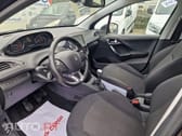 Peugeot 208 1.5 BlueHDi Signature
