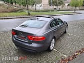 Jaguar XE 2.0 D Prestige Aut.