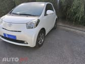 Toyota iQ 1.0 VVT-i Essential+AC