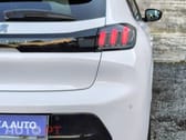 Peugeot 208 PureTech 100 EAT8 Allure