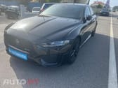 Jaguar XE 2.0 D200 R-Dynamic Black