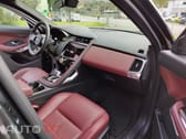 Jaguar E-Pace 1.5 P300e R-Dynamic S AWD Aut.