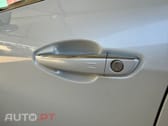 Peugeot 308 1.2 PureTech Allure Faróis Full LED