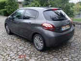 Peugeot 208 CCBHW6