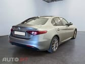 Alfa Romeo Giulia 2.2 D AT8