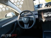 Tesla Model 3 RWD