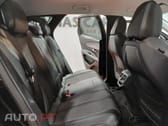 Peugeot 3008 1.6 Hybrid Allure e-EAT8