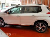 Peugeot 2008 1.2 PureTech Allure