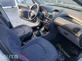 Peugeot 206 1.1 Poucos Kms