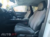 Peugeot 3008 1.2 PureTech Allure EAT8