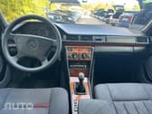 Mercedes-Benz E 250 TD