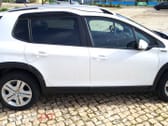 Peugeot 2008 1.5 BlueHDi Signature