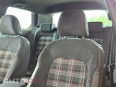 Volkswagen Golf 2.0 TSI GTI