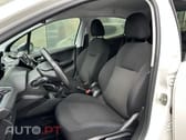Peugeot 208 1.2 PureTech Signature