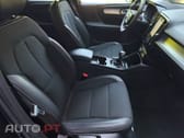 Volvo XC40 2.0 D3 Momentum Plus