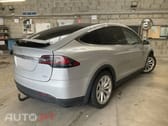 Tesla Model X 90D