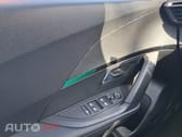 Peugeot 2008 1.2 PureTech Allure EAT8