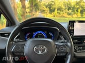 Toyota Corolla 1.8 Hybrid Design