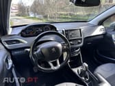 Peugeot 2008 PureTech 100 Allure