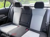 Chevrolet Cruze 1.6 LS