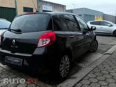 Renault Clio  1 2 16v 75 Tomtom Edition