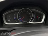 Volvo V60 2.0 D2 R-Design