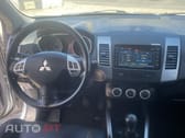 Mitsubishi Outlander 2.0 DI-D Instyle2 4WD