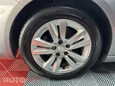 Peugeot 308 1.2 PureTech Active J17